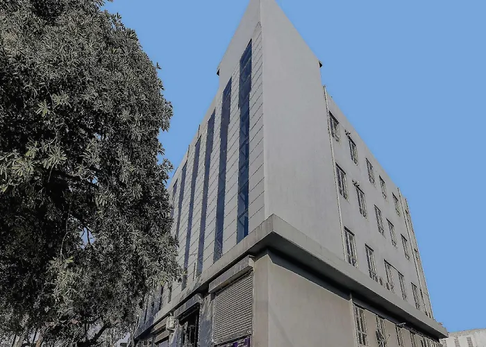 Hotel O Golden King New Delhi